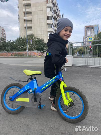 Велосипед forward 14 колеса