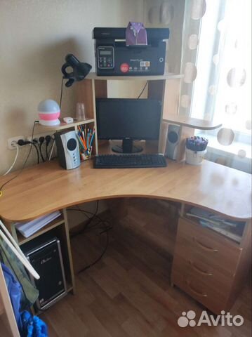 Компьютерный стол, письменный стол