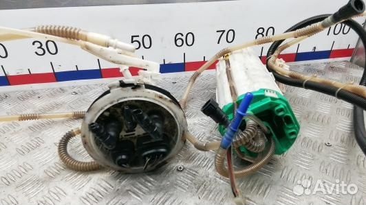 Насос топливный электрический audi A8 D3 (1BS08M70