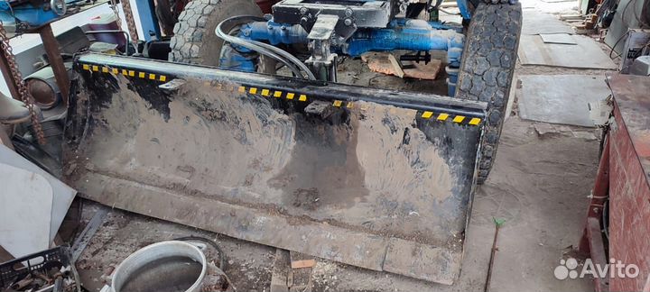 Отвал на мтз 82