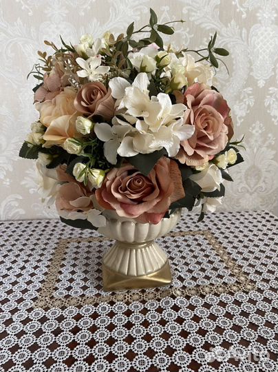 Букет с вазой