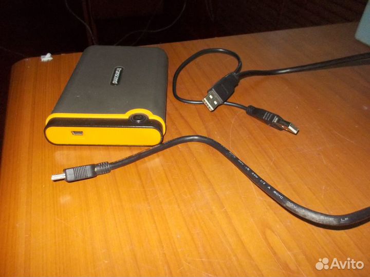 Внешний жесткий диск Transcend StoreJet 25 mobile