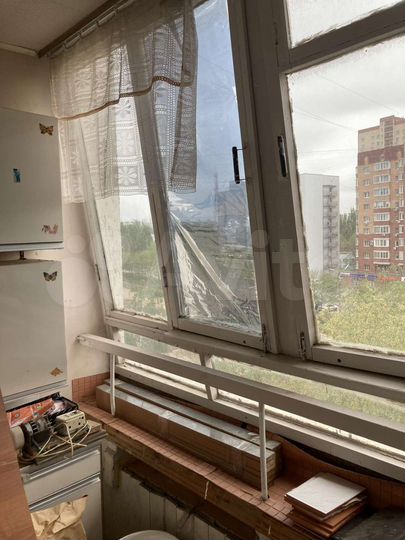 2-к. квартира, 52 м², 6/9 эт.