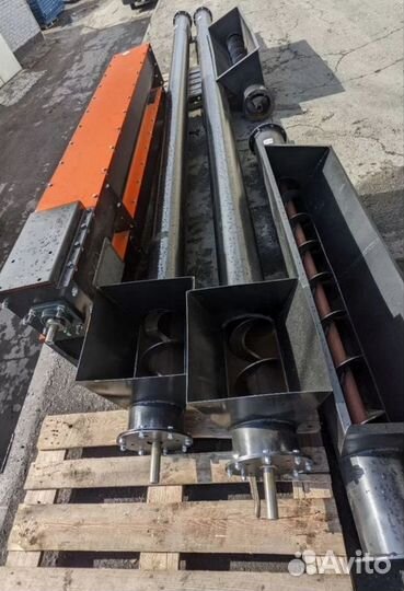 Шнековый транспортёр