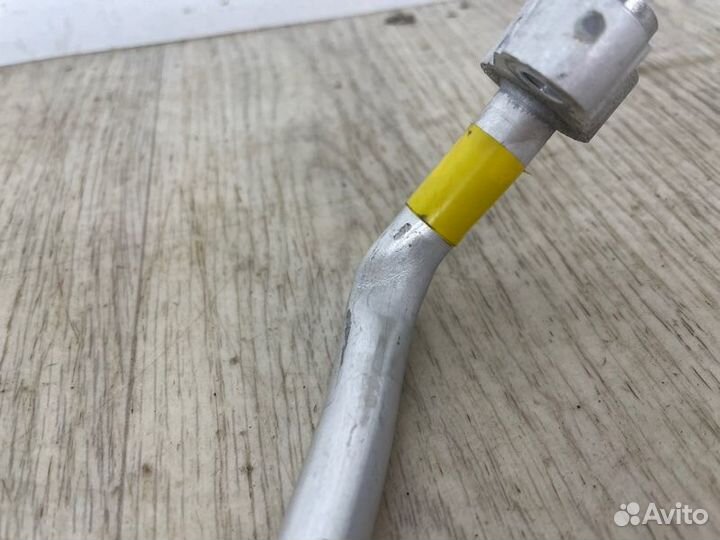 Трубка кондиционера задняя Mitsubishi Pajero Sport