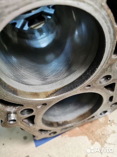 Блок двигателя Мерседес спринтер/мл ом 612