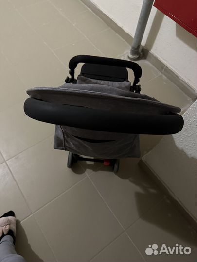 Коляска yoyo yoya