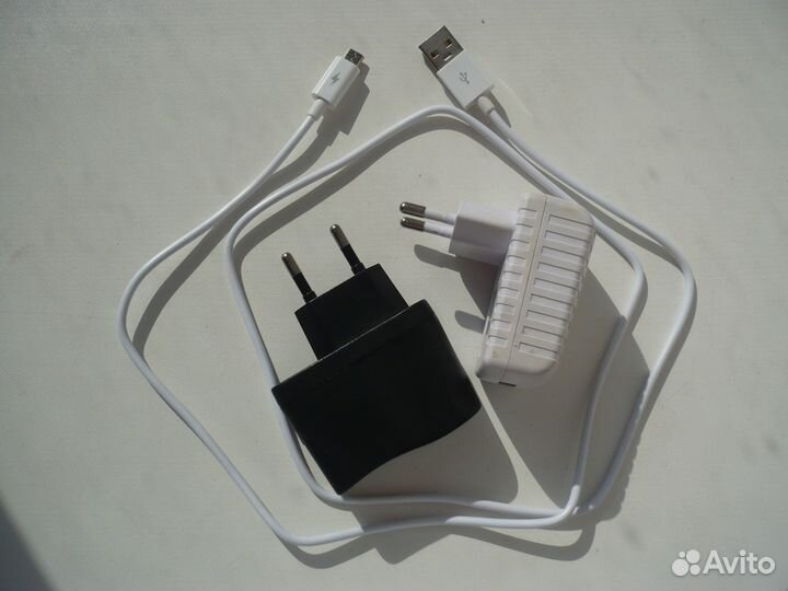 Зарядное устройство для телефона