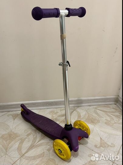 Самокат детский трехколесный