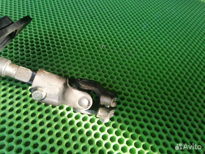 Рулевой карданчик Мазда Кседос 6