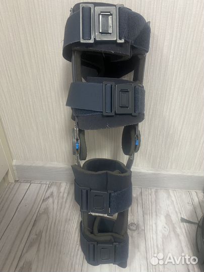 Коленный ортез