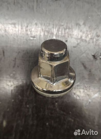 Гайки 20шт land cruiser 200