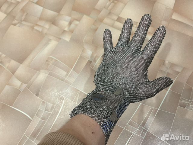 Кольчужная перчатка