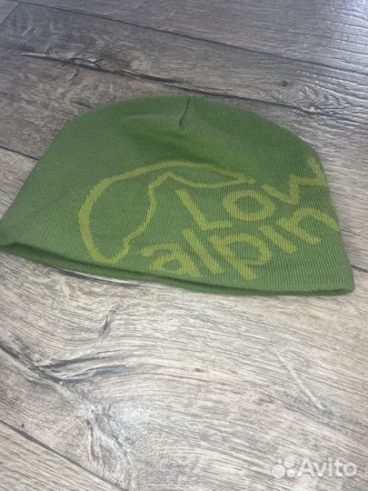 Шапка Lowe Alpin