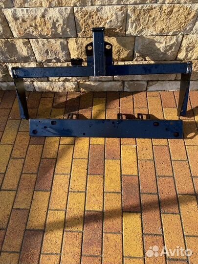 Фаркоп bizon Toyota Hilux