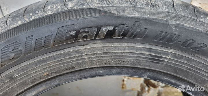 Yokohama BluEarth RV-02 225/60 R18
