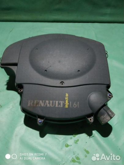 Корпус воздушного фильтра Renault Logan