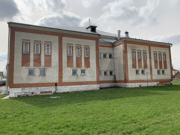 Свободного назначения, 940 м²