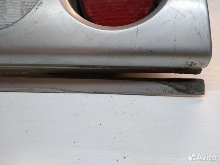 Фонарь сигнальный задний правый Scania 4 K N