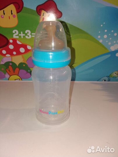 Бутылочка для кормления новая