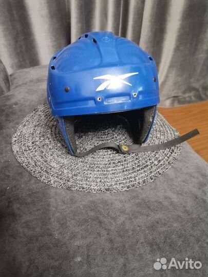 Шлем хоккейный детский