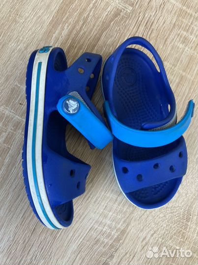 Сандалии crocs c6