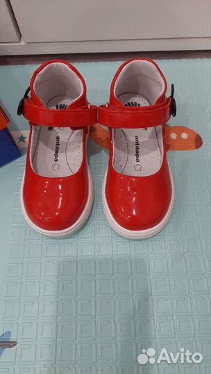Туфли antilopa для девочки 24 красные лаковые