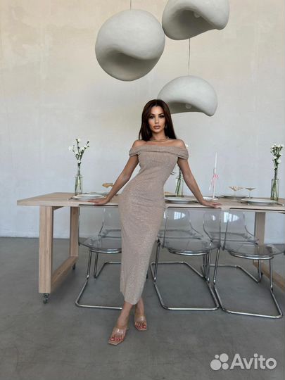 Люксовые платья, 3 цв, украшенные ювелирными камн