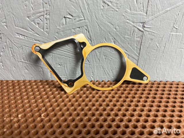 Прокладка вакумного насоса Ford Transit 2.2/2.4