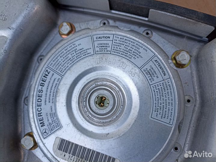 Водительская подушка безопасности Mercedes W140