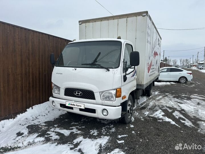 Изотермический фургон Hyundai HD78, 2011