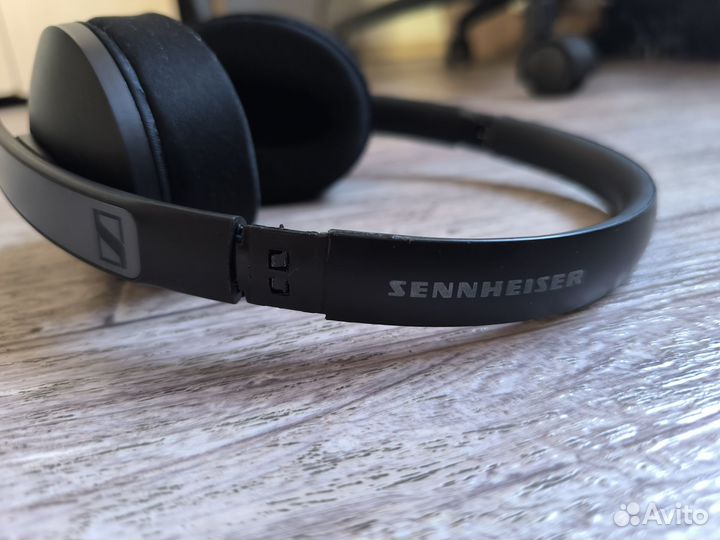 Наушники Sennheiser HD 4.20S