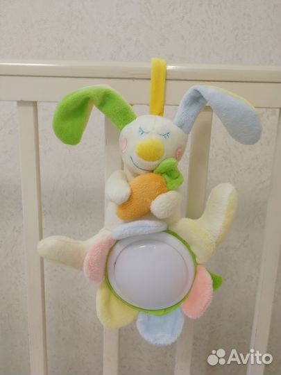 Мобили, ночники, музыкальные заводные игрушки