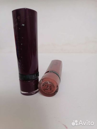 Помады Bourjous с дефектами корпуса