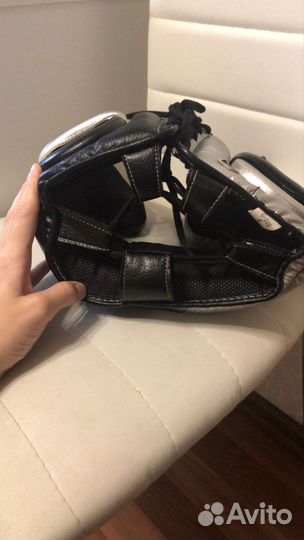 Боксерский шлем clinch