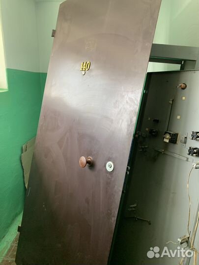 Дверь входная металлическая