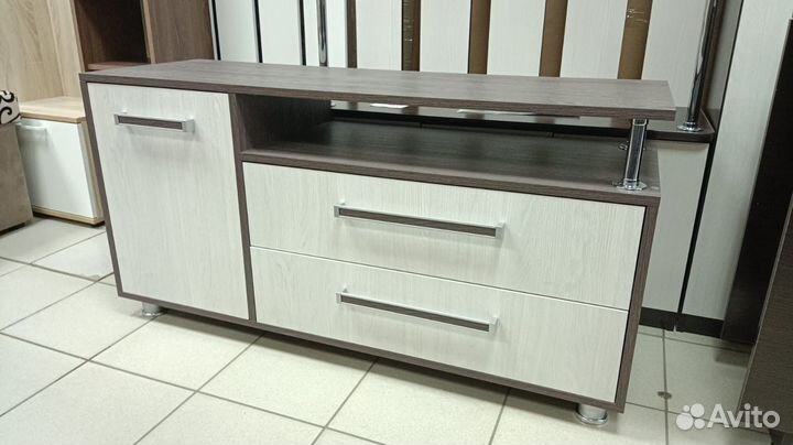 Тумба под телевизор