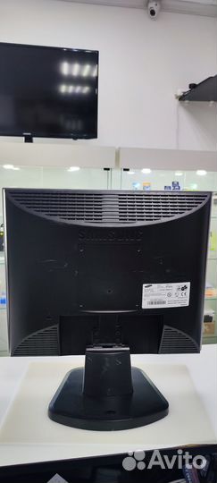 Монитор Samsung SyncMaster 710V, 1280x1024, 75 Гц