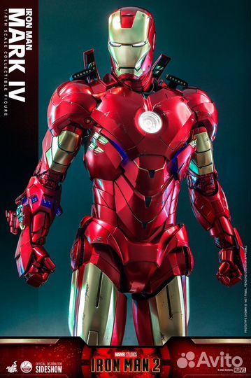 Iron Man Mark IV With Suit-Up Gantry
