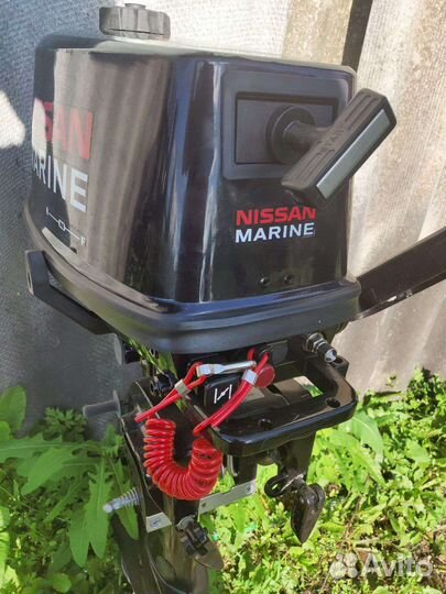 Продам лодочный мотор Nissan Marine NS5BDs 5 л с