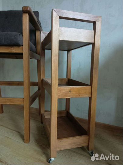 Этажерка мобильная