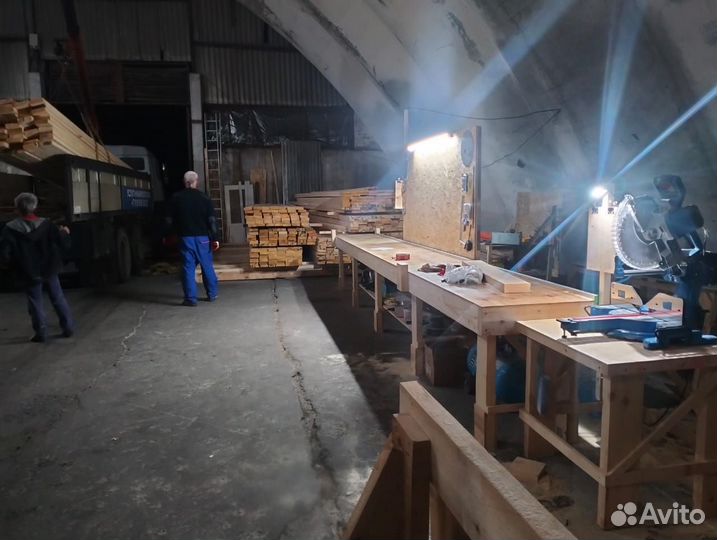 Требуются плотники в производственный цех