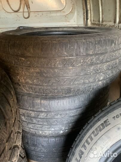 Michelin Latitude Tour HP 235/65 R18