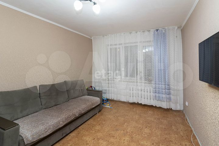 3-к. квартира, 64,3 м², 1/9 эт.