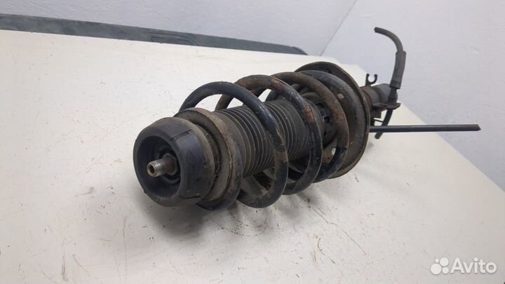 Амортизатор подвески левый передний Audi TT (8N), 2002