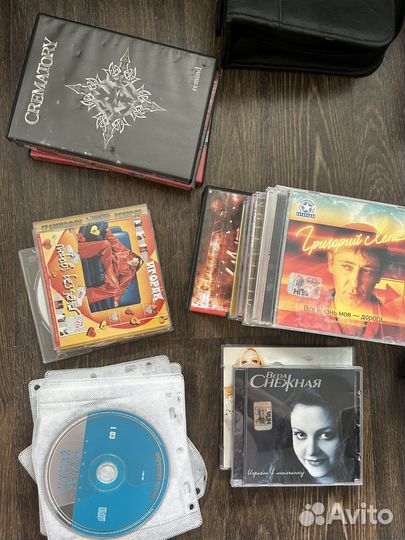 Cd диски больше 350 шт + холдеры