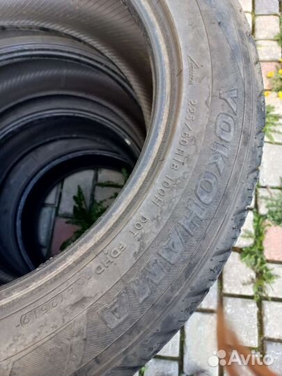 Yokohama Parada Spec-X 225/60 R18 100H