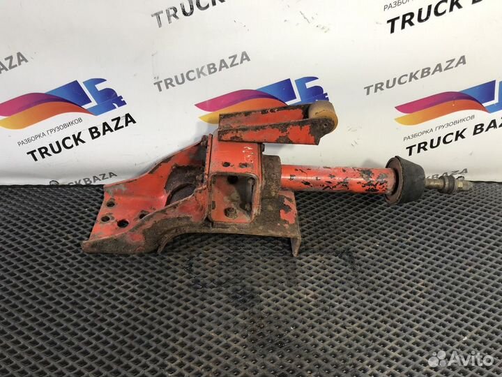 Кронштейн кабины Mercedes-Benz Неопознанная модель