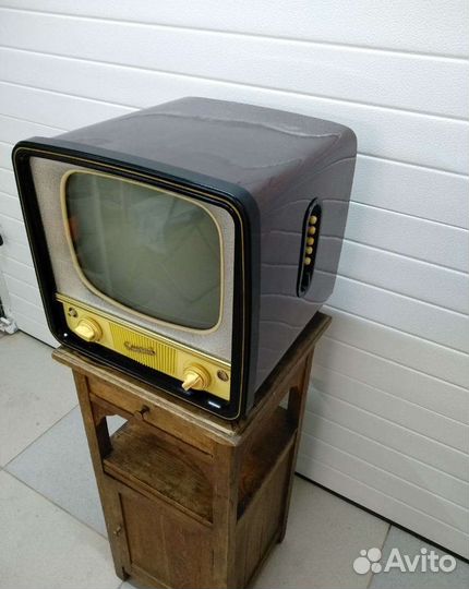 Телевизор ламповый СССР 