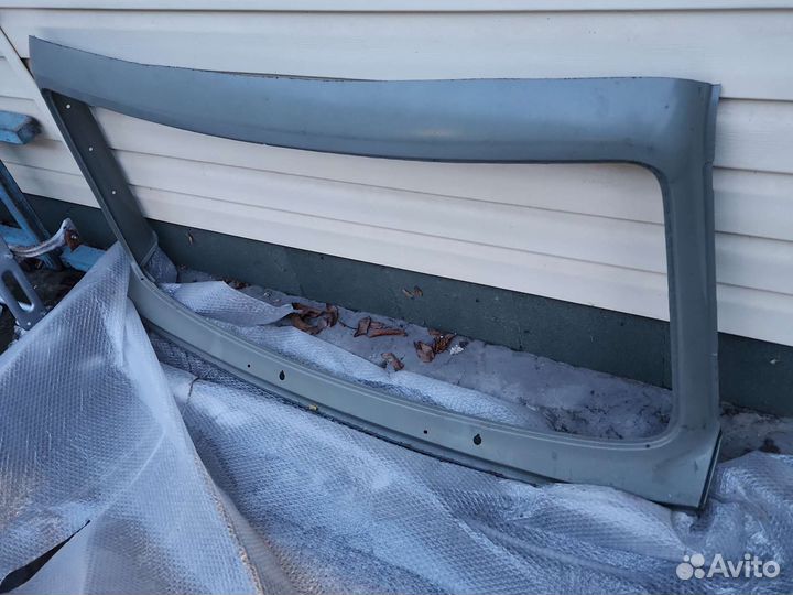 Передняя лобовая рамка